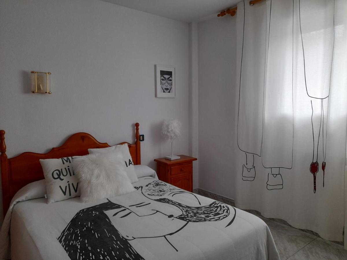 Hostal "Los Chanos El Ruso" Galende Exterior photo