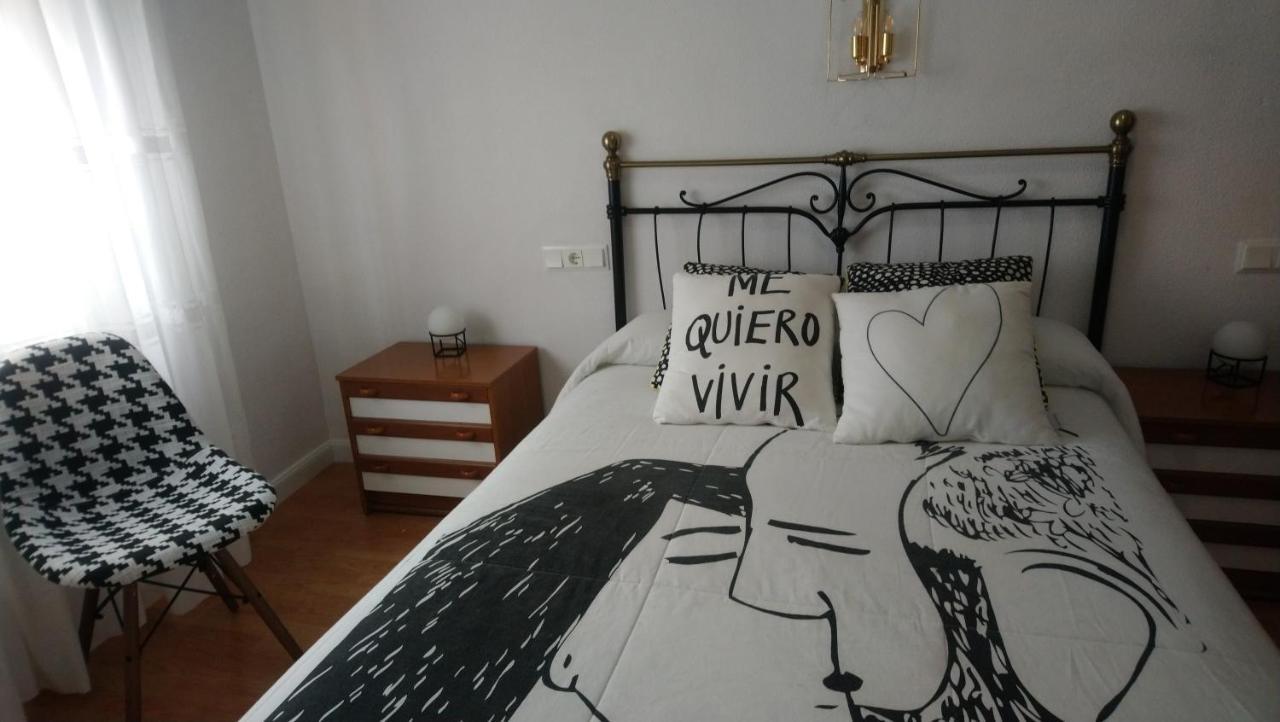 Hostal "Los Chanos El Ruso" Galende Exterior photo